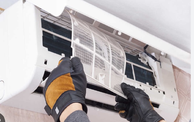 instalación mantenimiento y reparación de aire acondicionado en Granada www.reparotuelectrodomestico.com